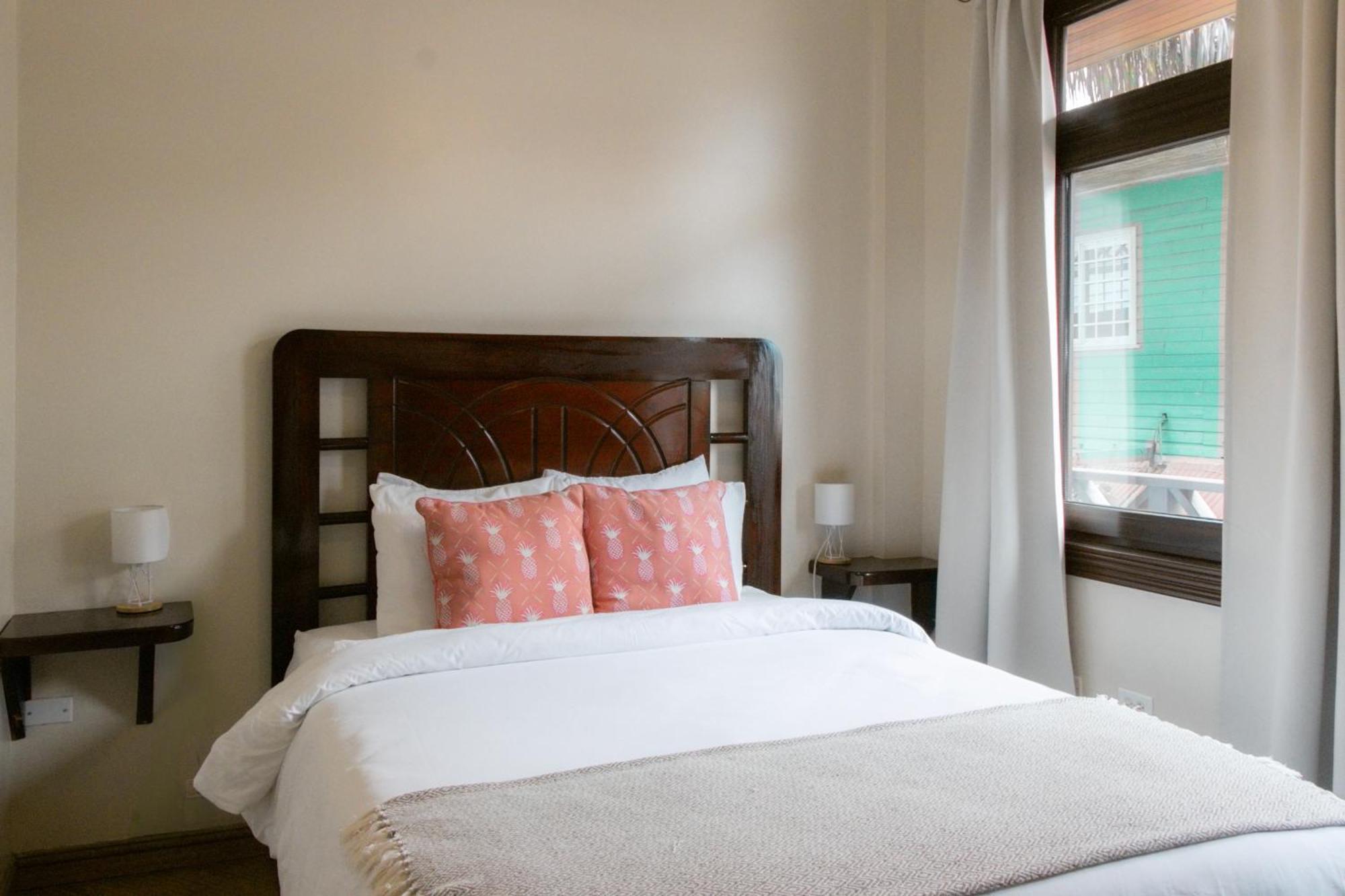 Hotel Palma Royale โบกัสทาวน์ ภายนอก รูปภาพ