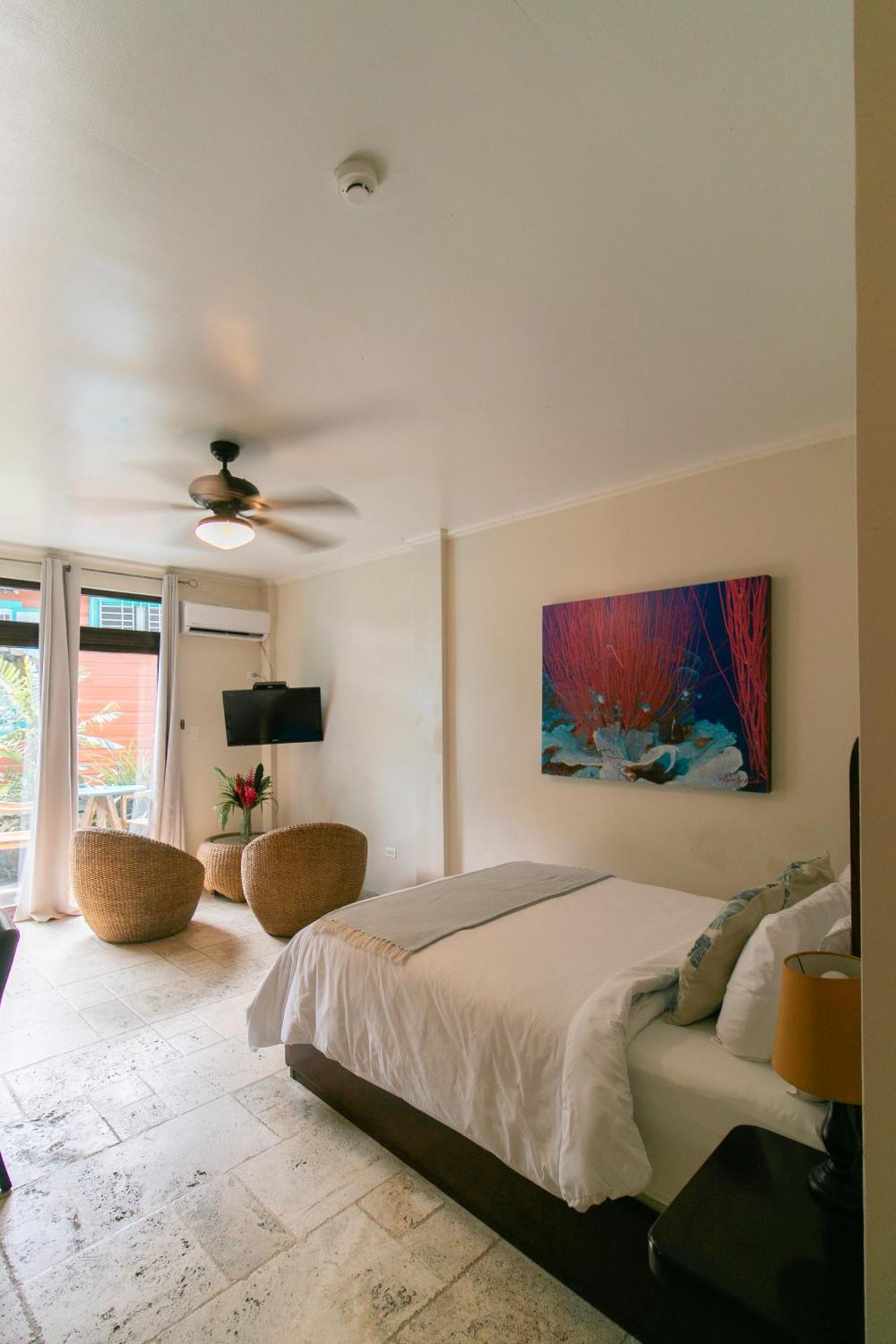 Hotel Palma Royale โบกัสทาวน์ ภายนอก รูปภาพ