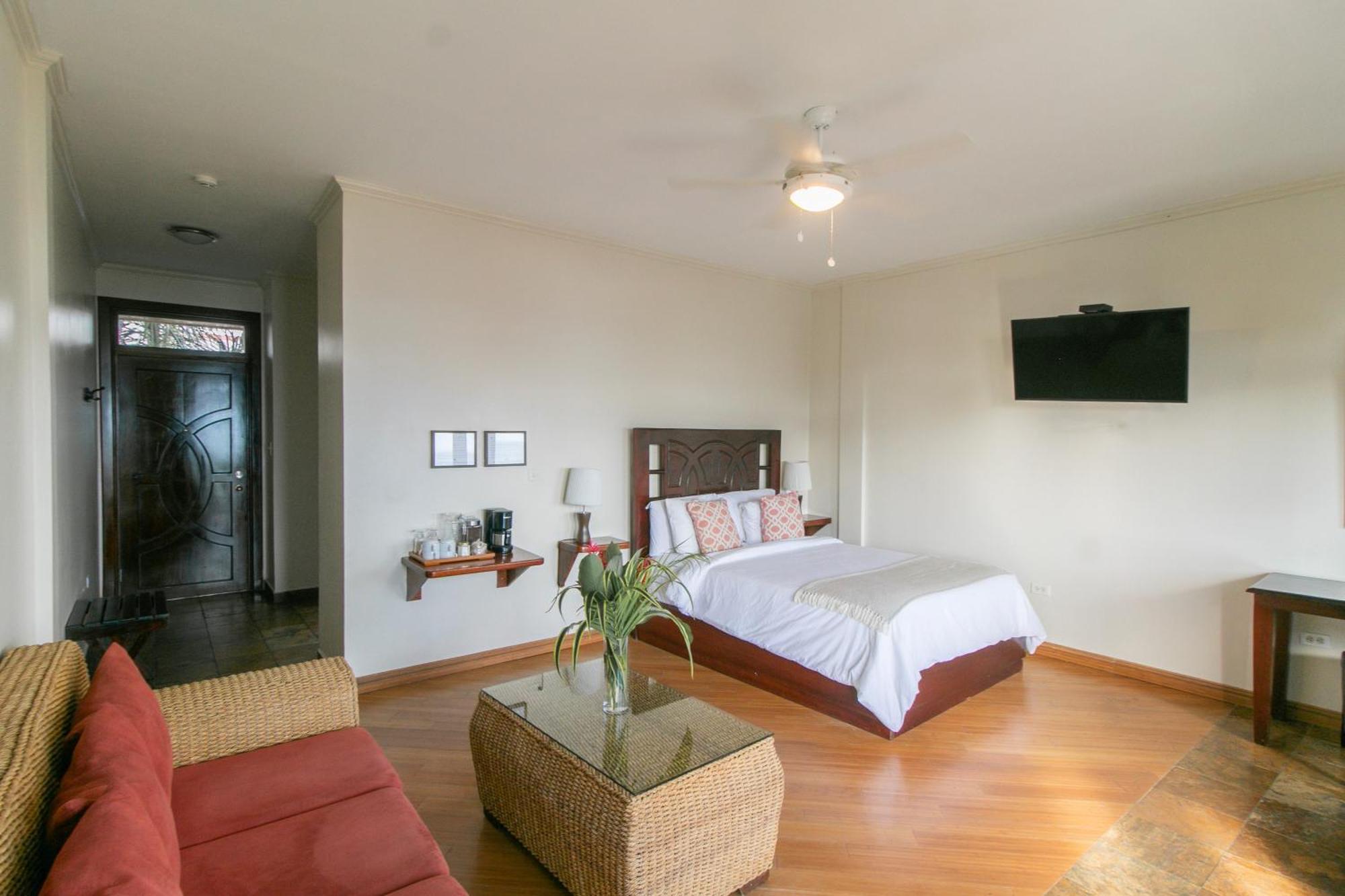 Hotel Palma Royale โบกัสทาวน์ ภายนอก รูปภาพ